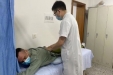 【川骨医声·名科专栏】英国小伙儿椎间盘严重突出 川骨医生使用中医手法神奇“推回”