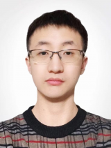 何磊