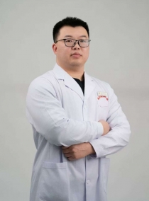 高宇