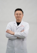 何丕龙