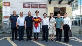 关怀先进模范 弘扬榜样力量——省人社厅莅临我院慰问全国卫生健康系统先进工作者罗小兵